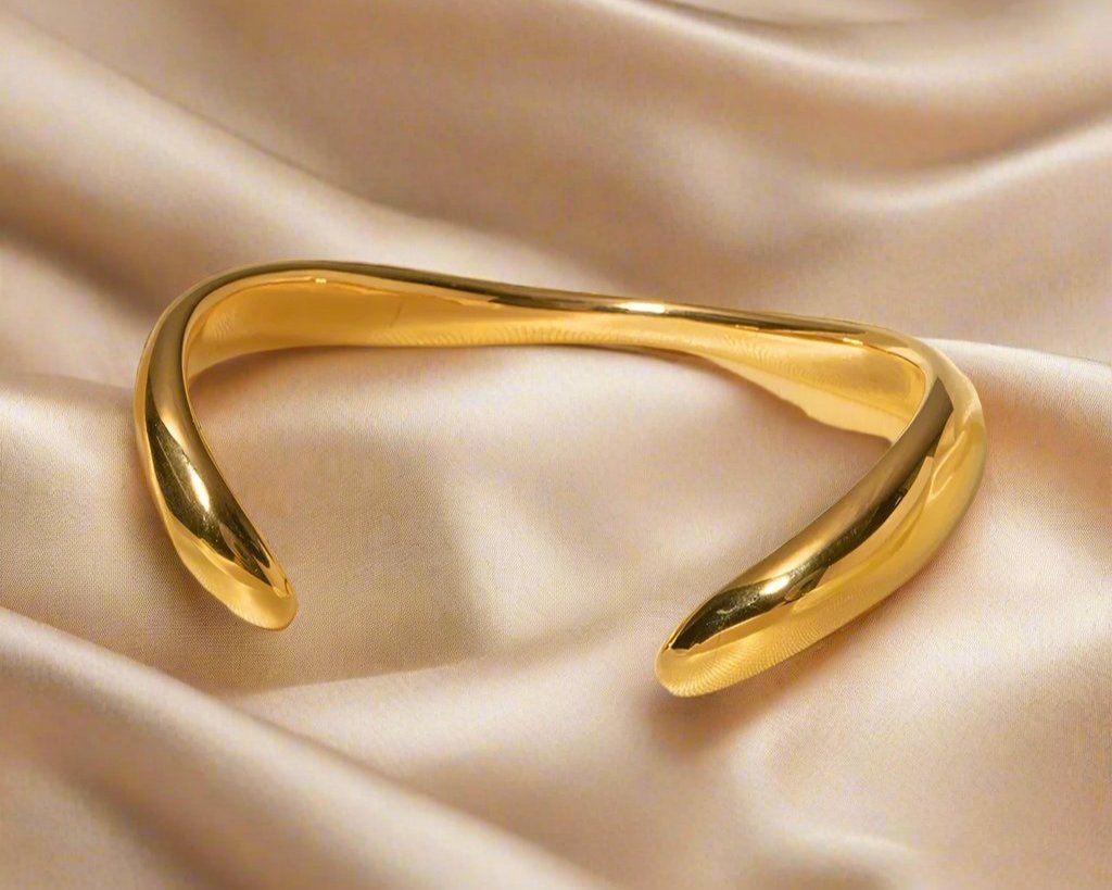 18k Gold Plated Bangle 