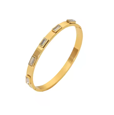 Cubic Zirconia gold bangle